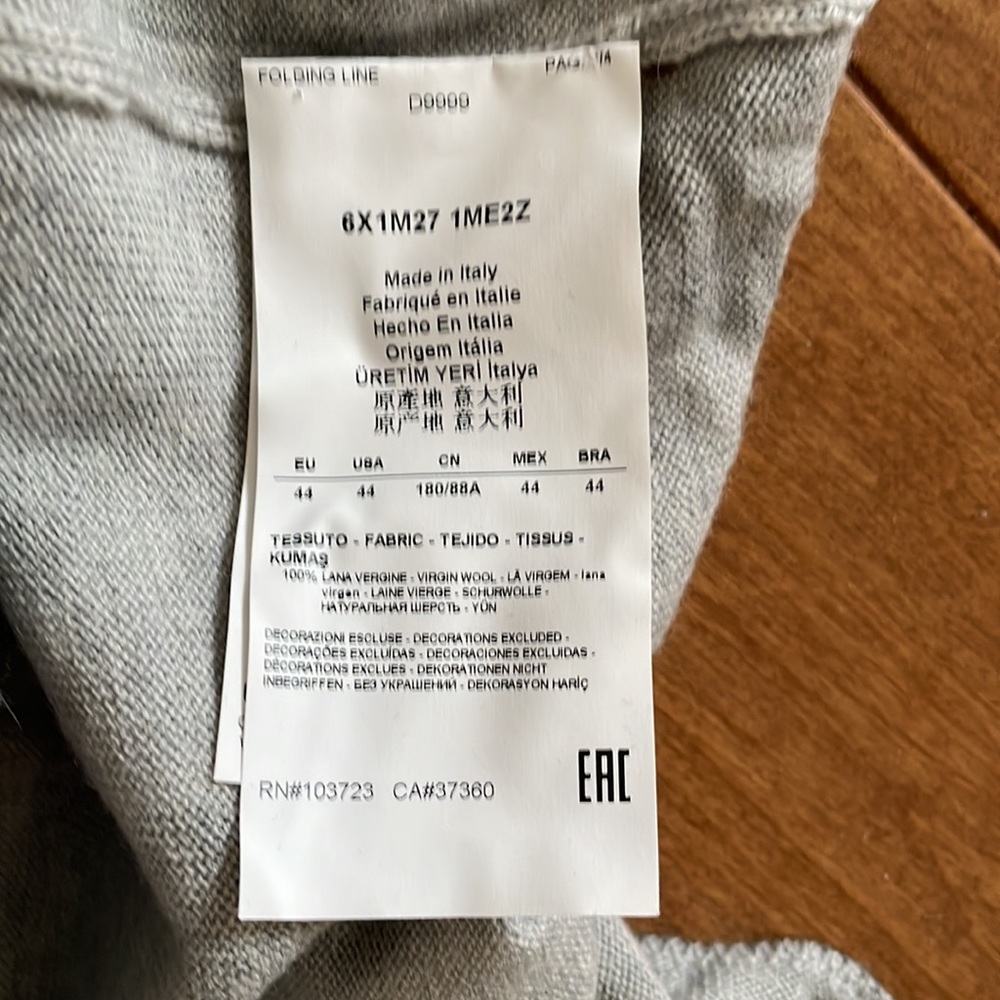 Emporio Armani L 100% Virgin Wool  sweater - Picture 5 of 8